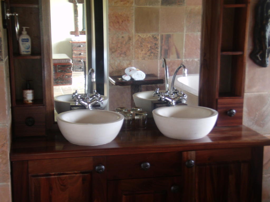 Mokolodi House Bed & Breakfast Gaborone Room photo